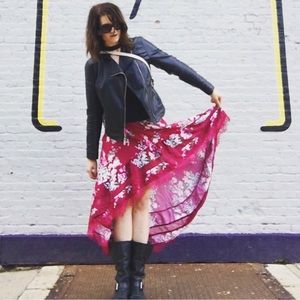 Express Red Floral Hi-Low Skirt Sz XS